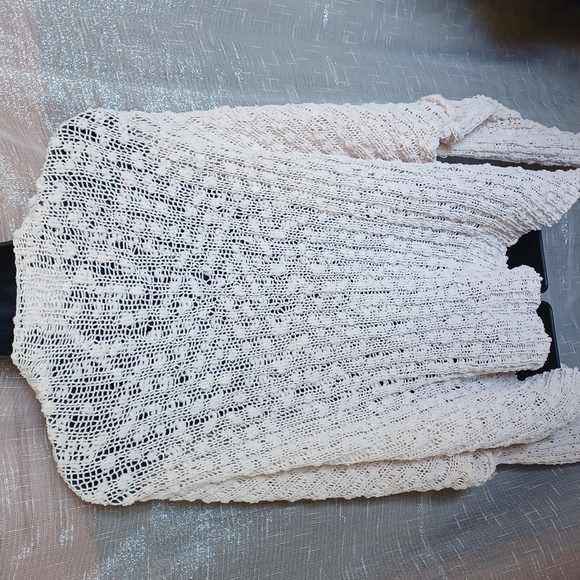 Built by Dreamers soft knit sweater cardigan, Cream, distressed look, Sz L - Picture 3 of 5